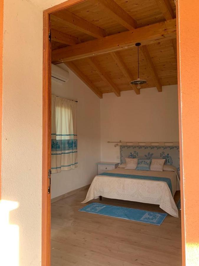 Tenute Venafiorita Loiri Porto San Paolo Extérieur photo