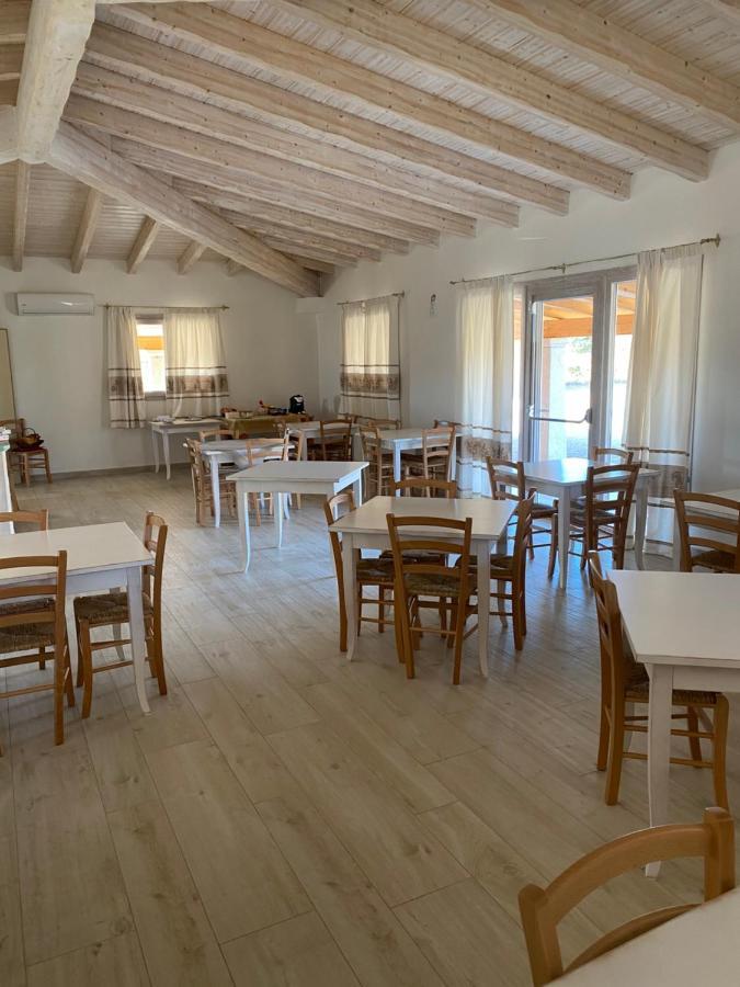 Tenute Venafiorita Loiri Porto San Paolo Extérieur photo